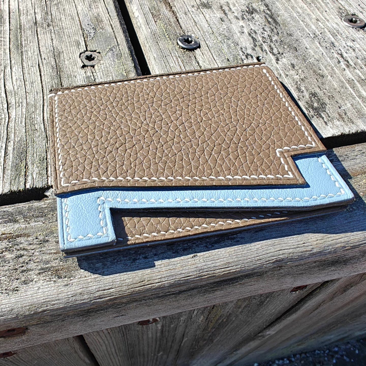 "N" wallet