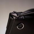 Slimmed crossbody bag