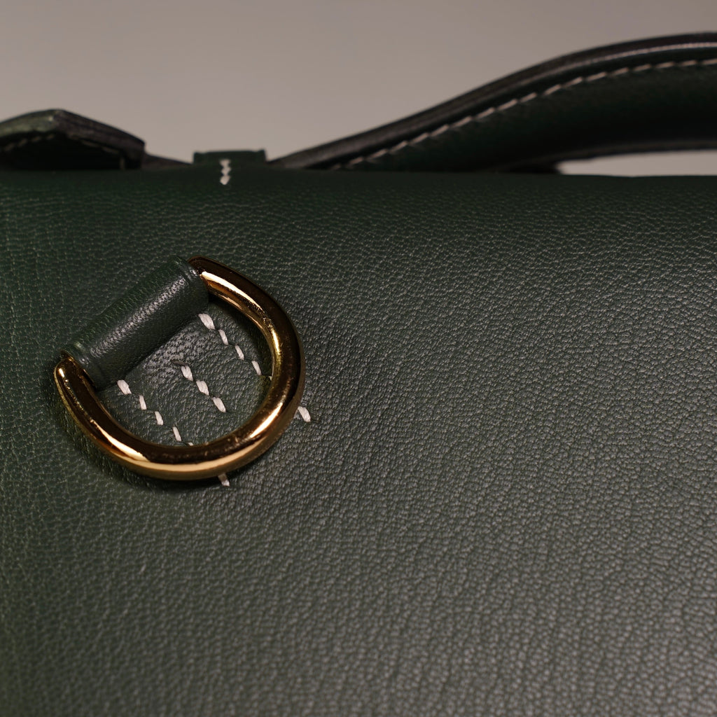 Slimmed crossbody bag