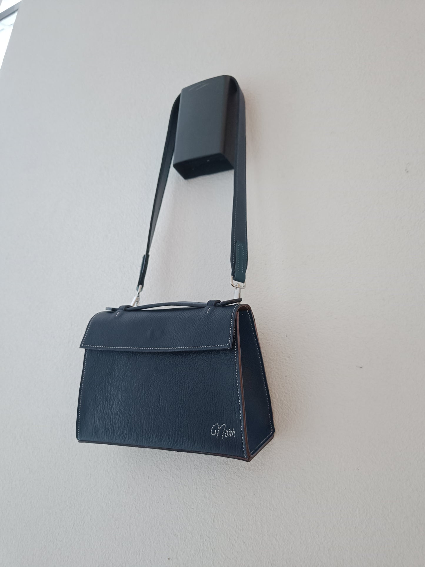 Raka linjer Bag