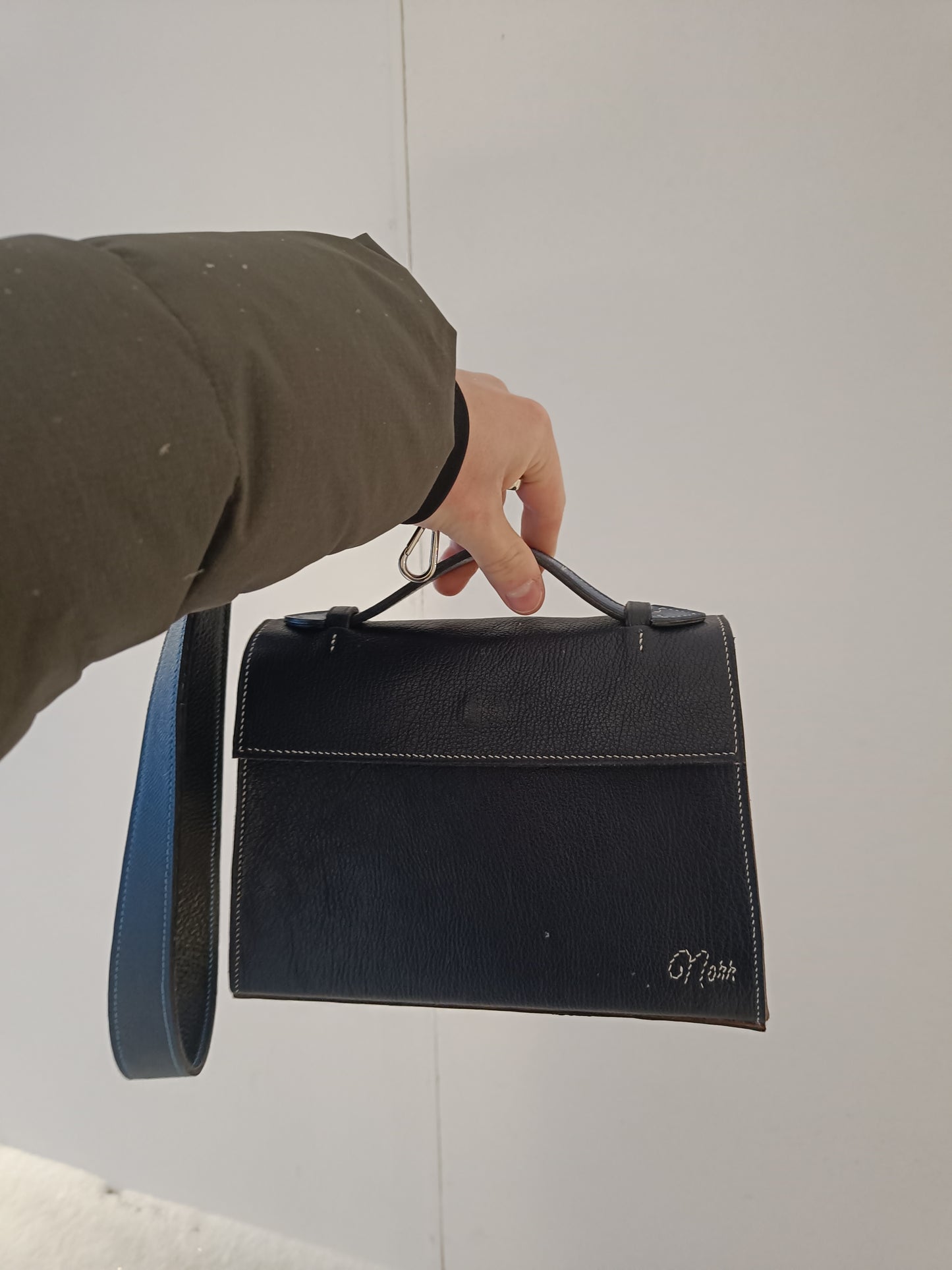 Raka linjer Bag